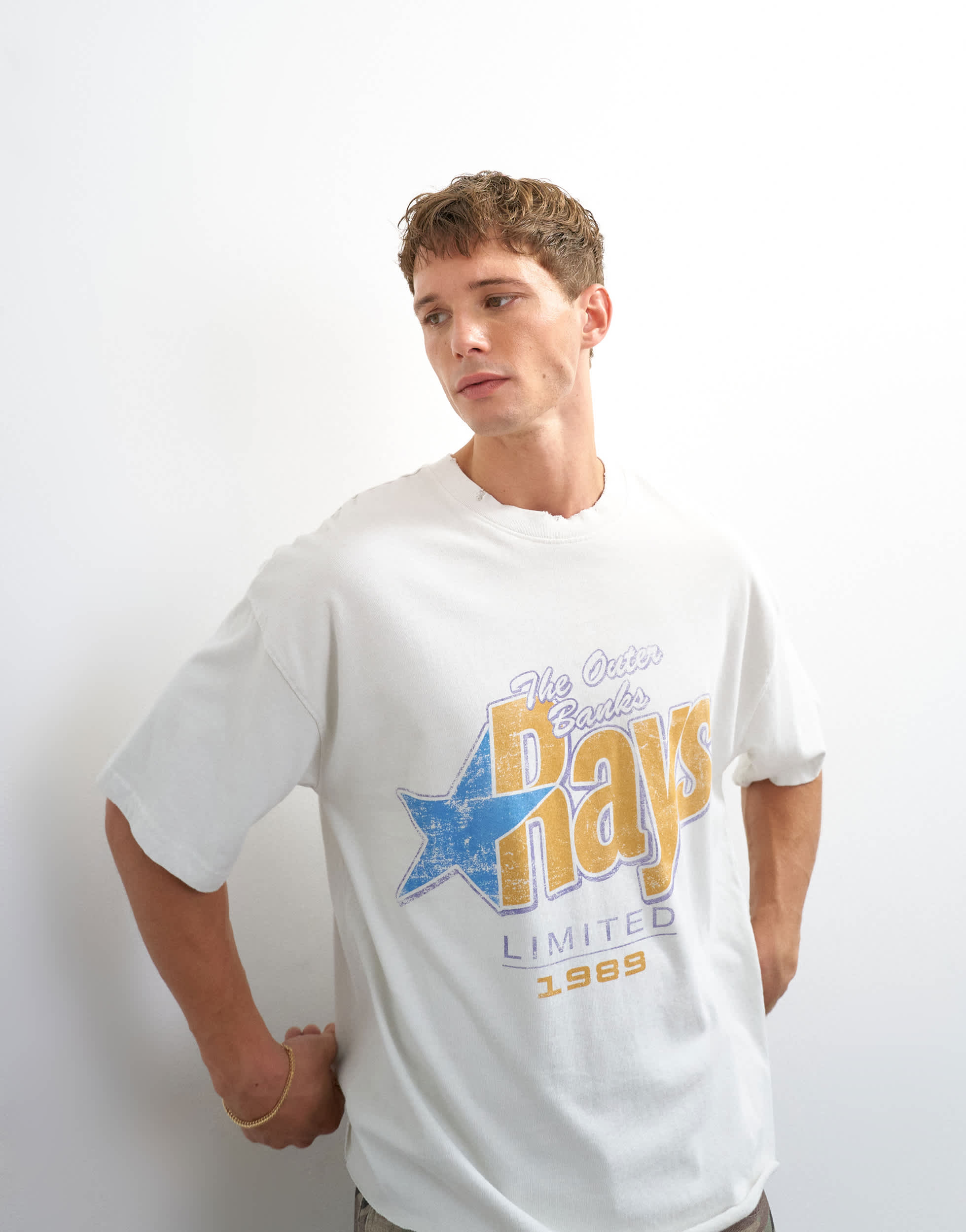 Topman relaxed crop fit vintage rays print t-shirt with distressing in ecru