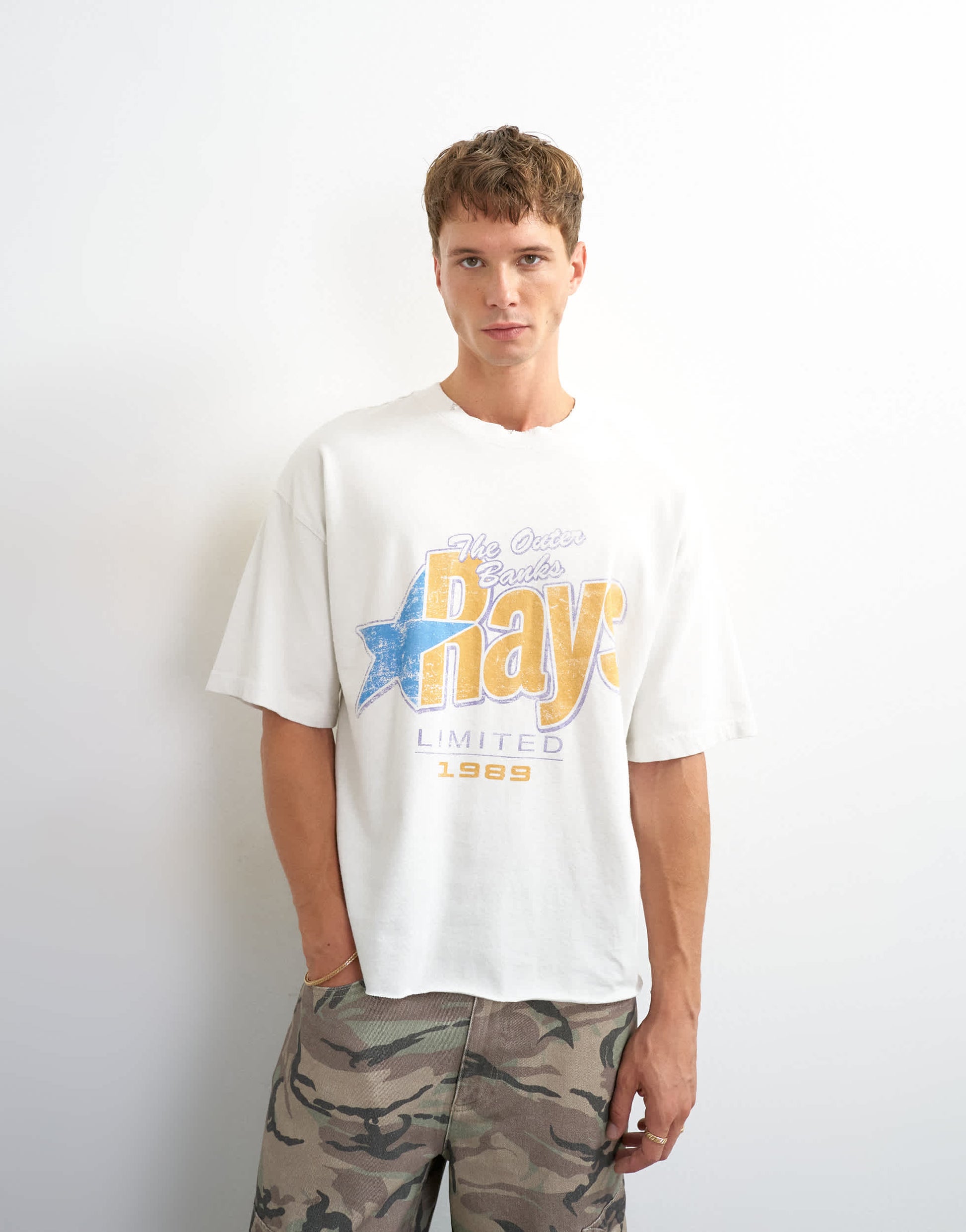 Topman relaxed crop fit vintage rays print t-shirt with distressing in ecru