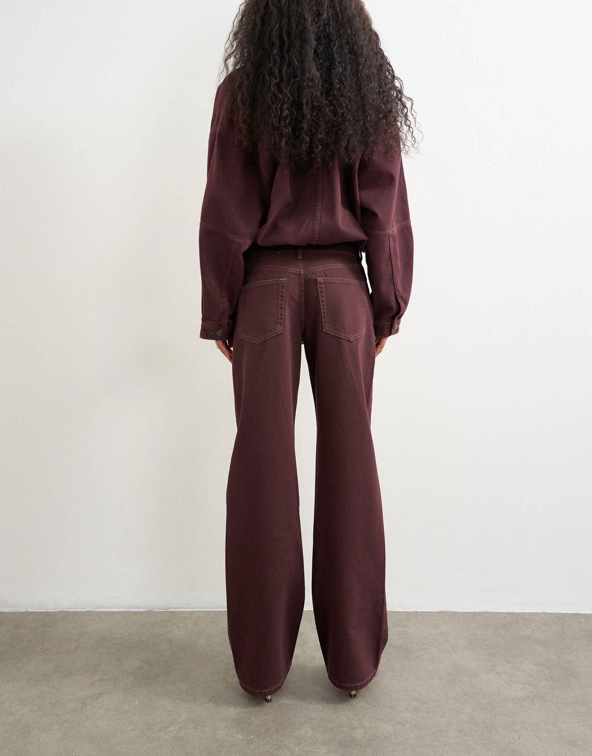 Topshop Ember low rise relaxed straight jean in aubergine