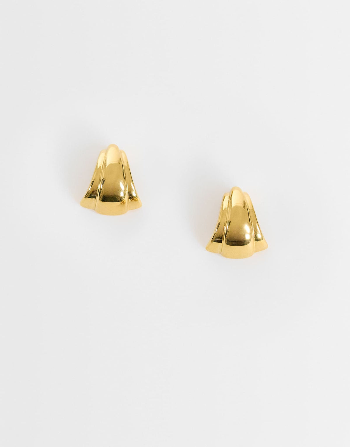 Topshop Flossie stainless steel earring in gold