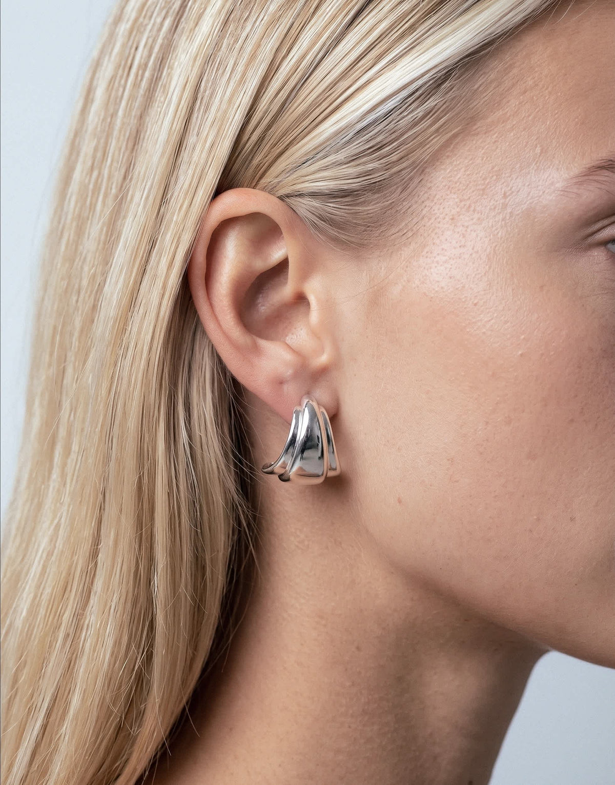Topshop Flossie stainless steel earring in silver