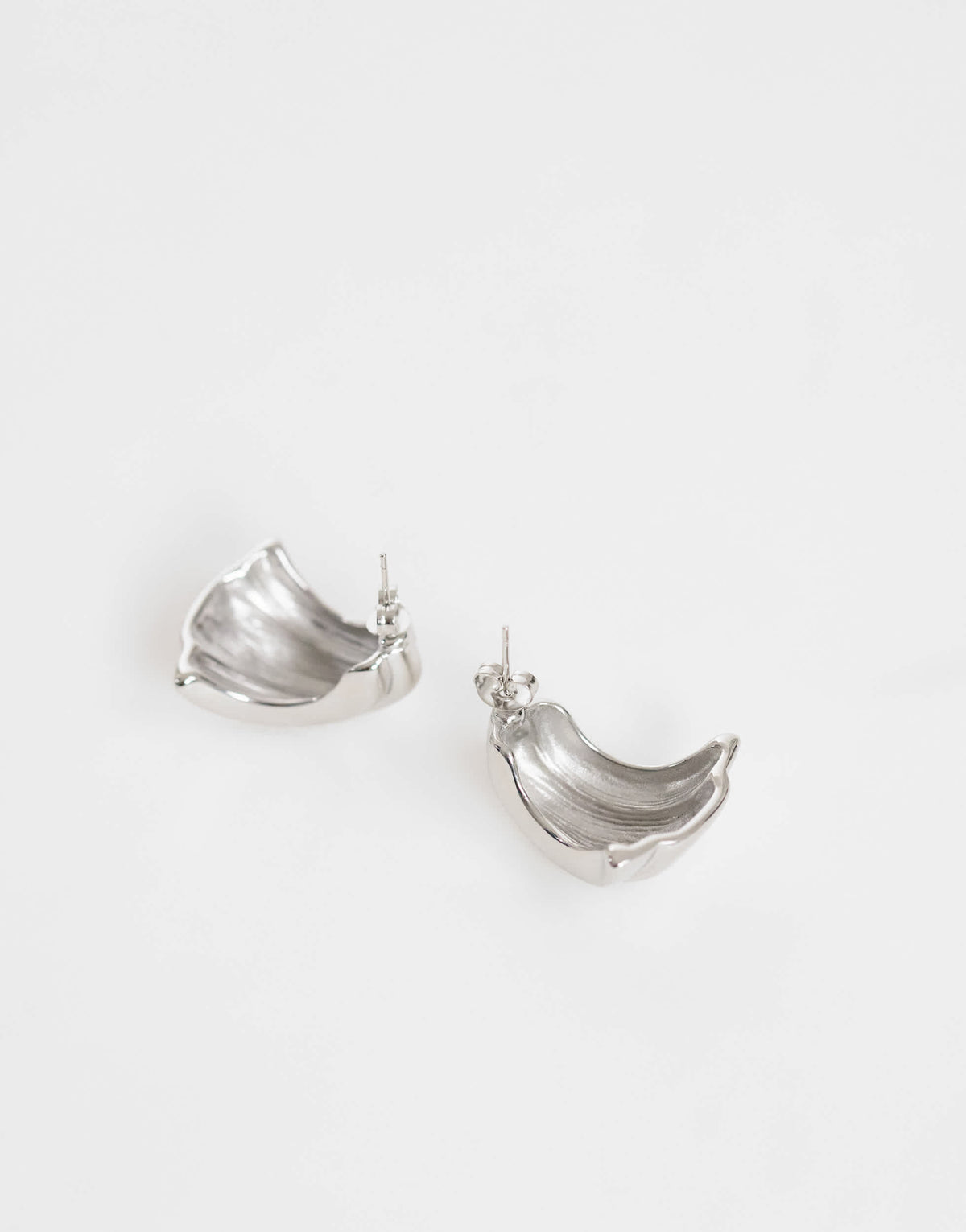 Topshop Flossie stainless steel earring in silver