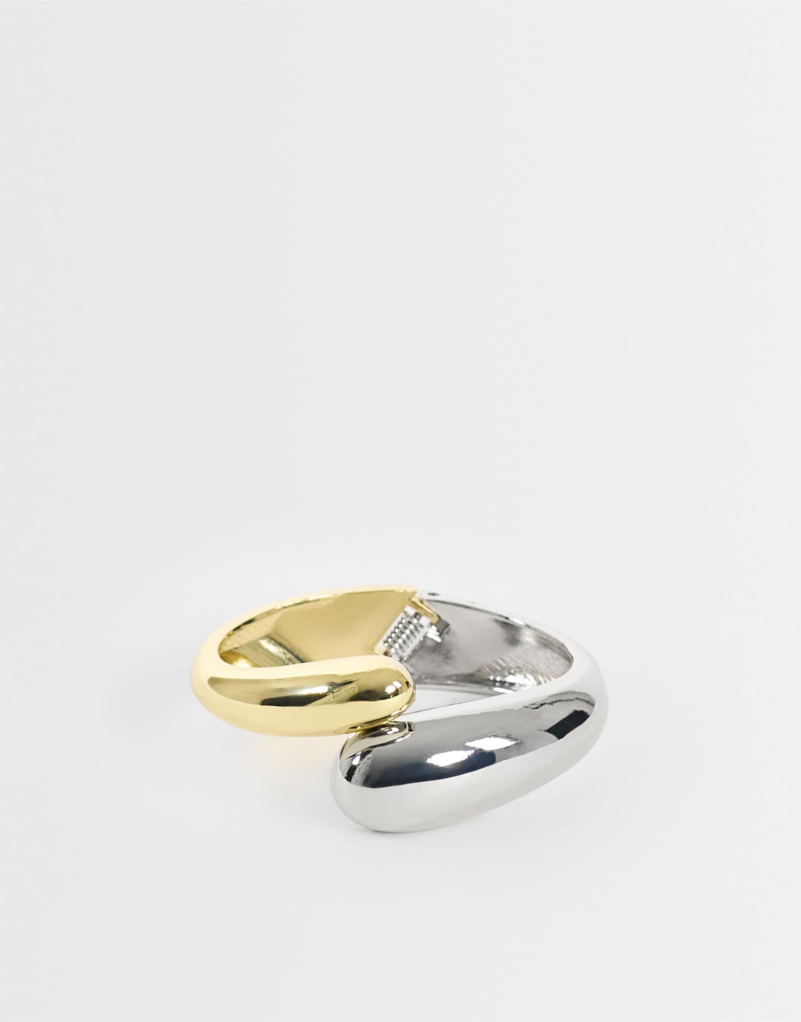 Topshop Betsy two tone bangle in silver and gold