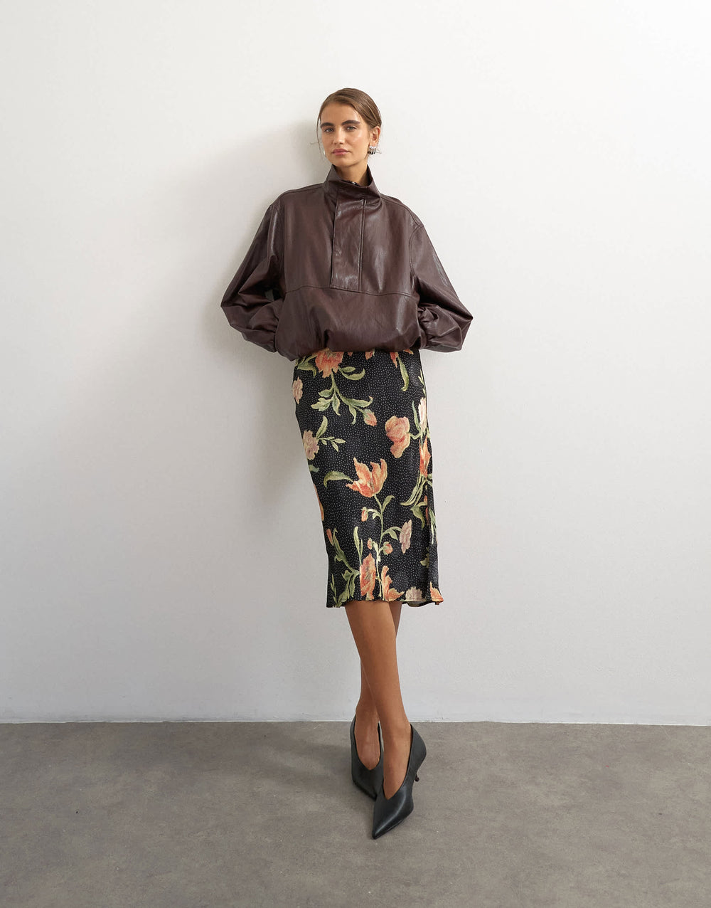 Jupe Topshop en jacquard de satin, longueur années 90, à imprimé floral à pois