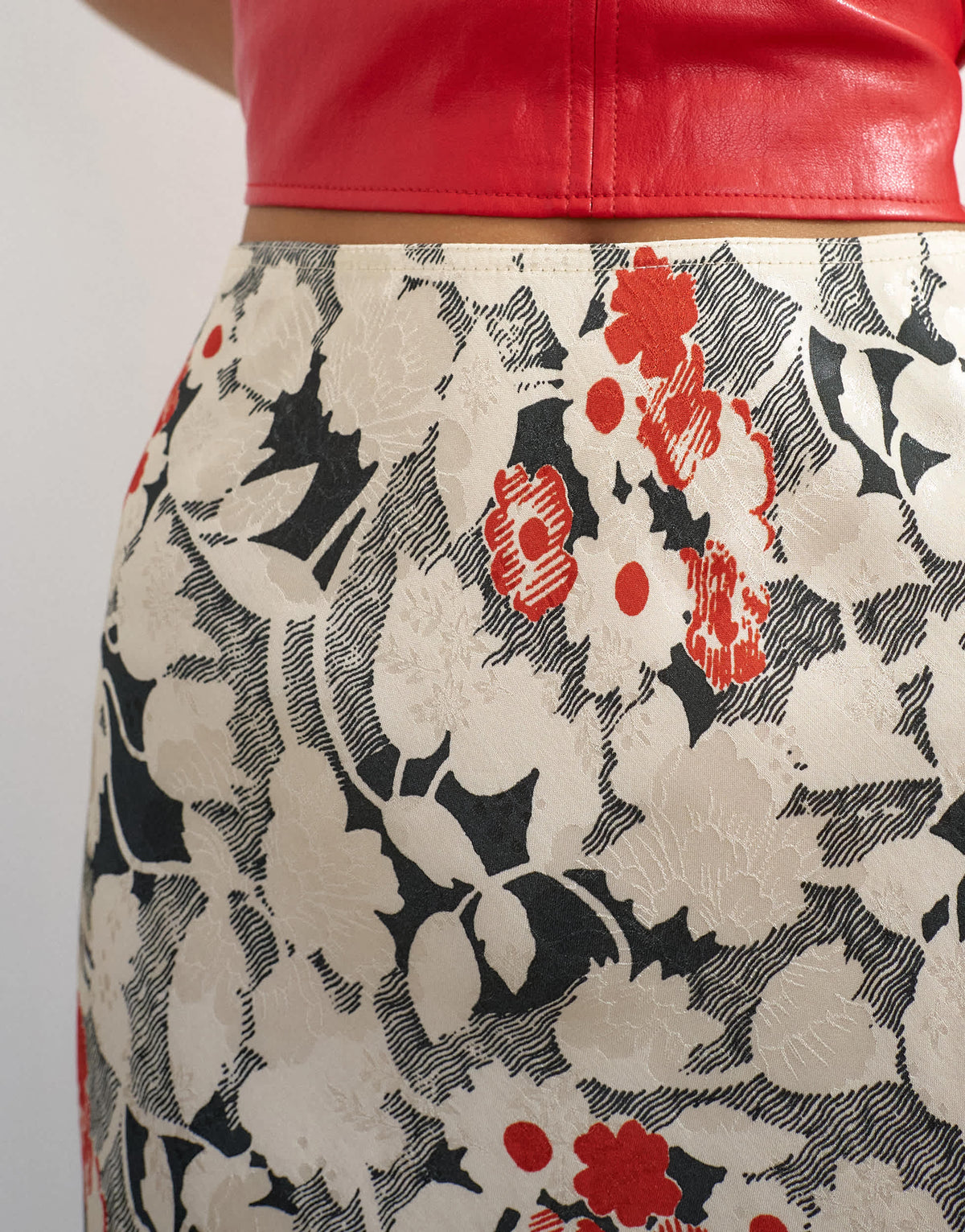 Topshop jacquard 90s length skirt in mono floral print