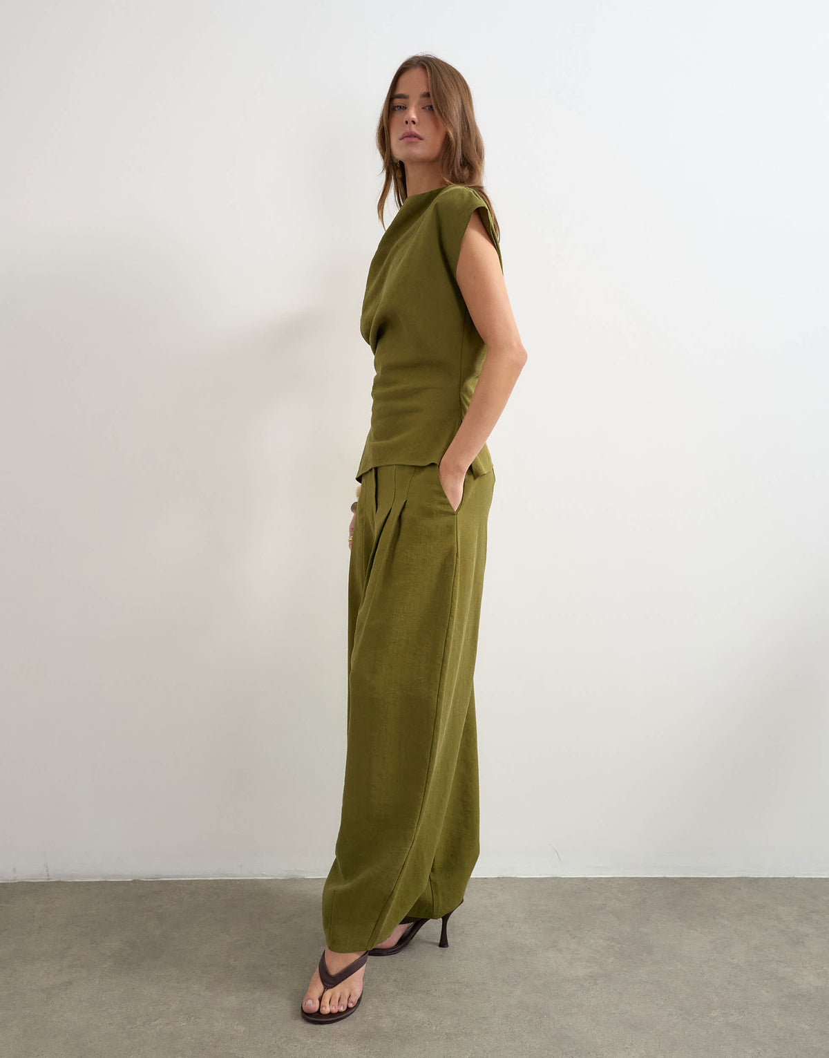 Topshop co ord pleated trouser in khaki