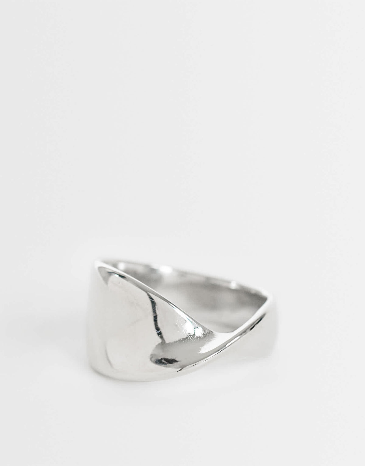 Topshop Rylee waterproof stainless steel twisted ring in silver