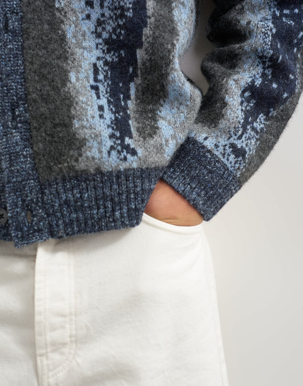 Topman relaxed fit abstract stripe knitted cardigan in dark grey