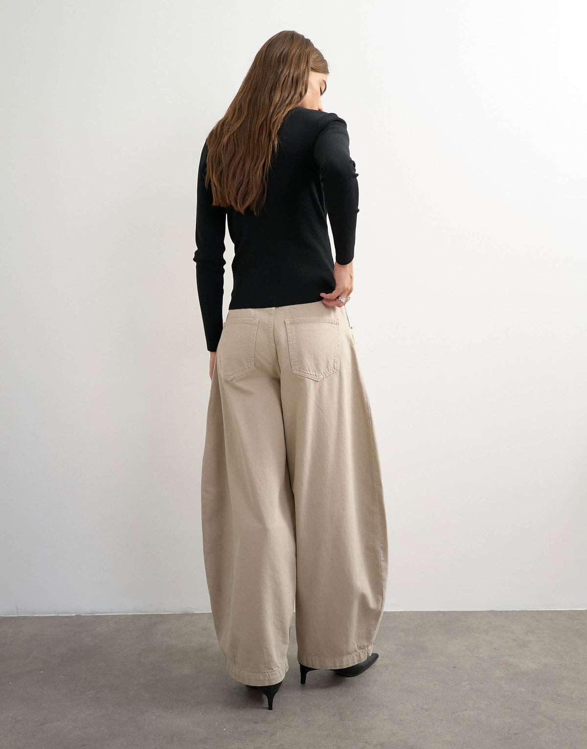 Topshop Harper baggy barrel jean in winter oat