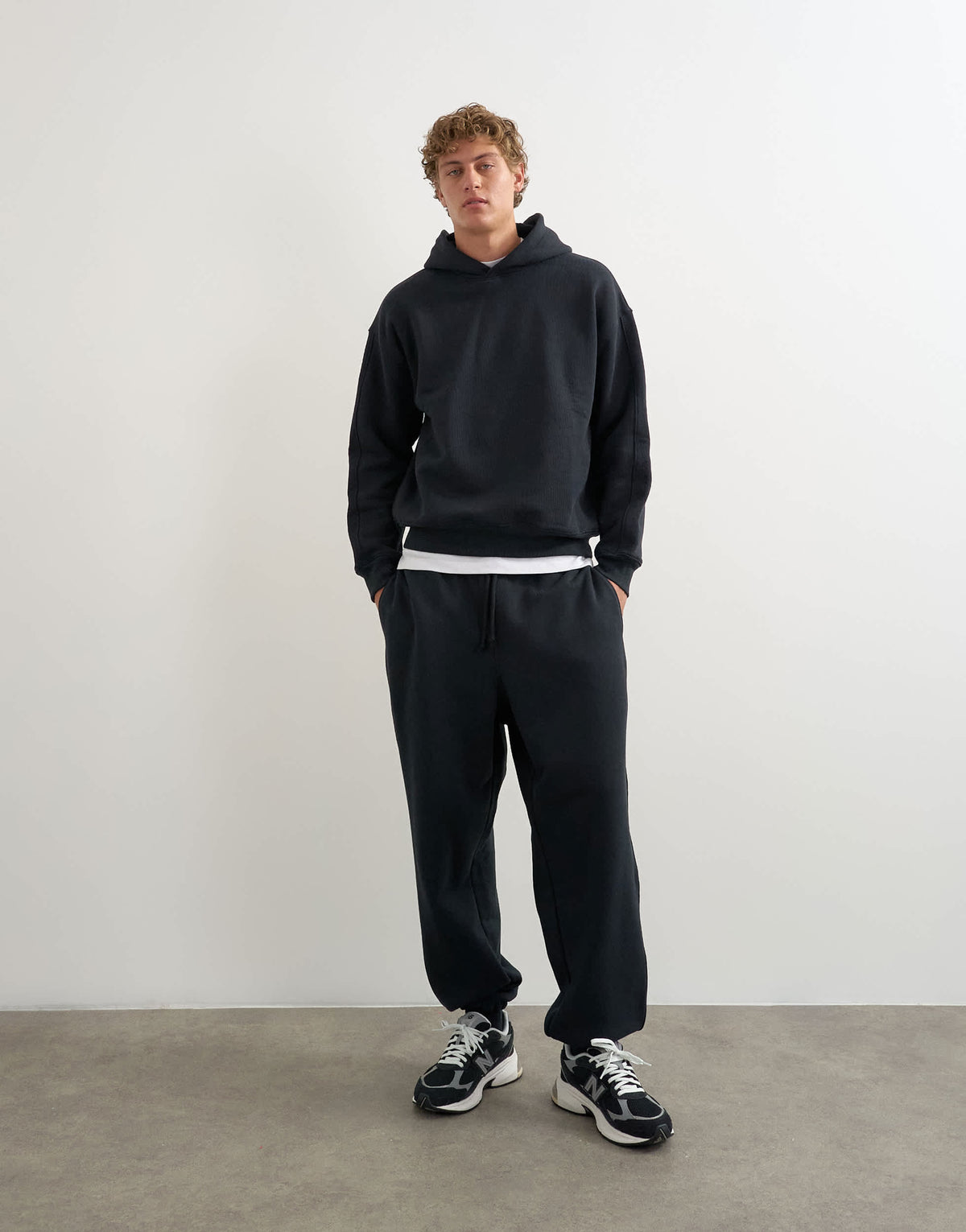 Topman relaxed fit heavyweight hoodie in black