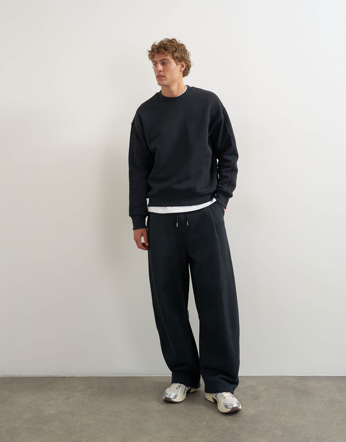 Topman relaxed fit heavyweight sweatshirt in black