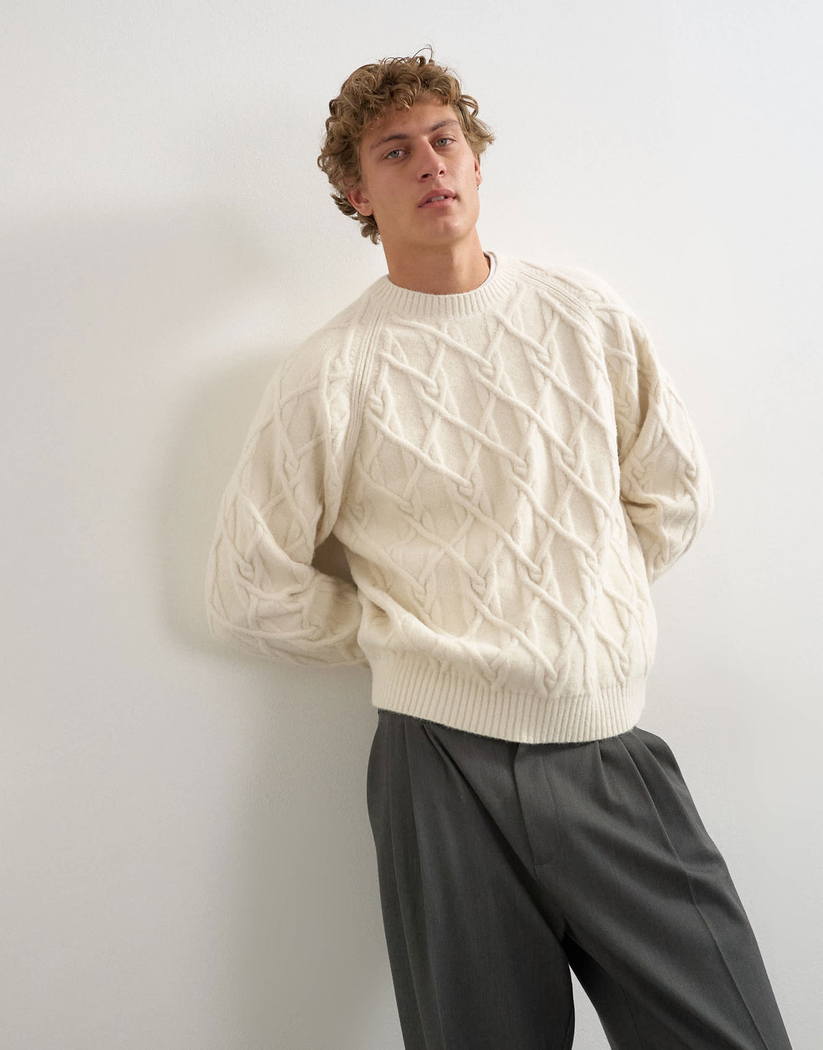Topman relaxed fit knitted cable jumper in ecru