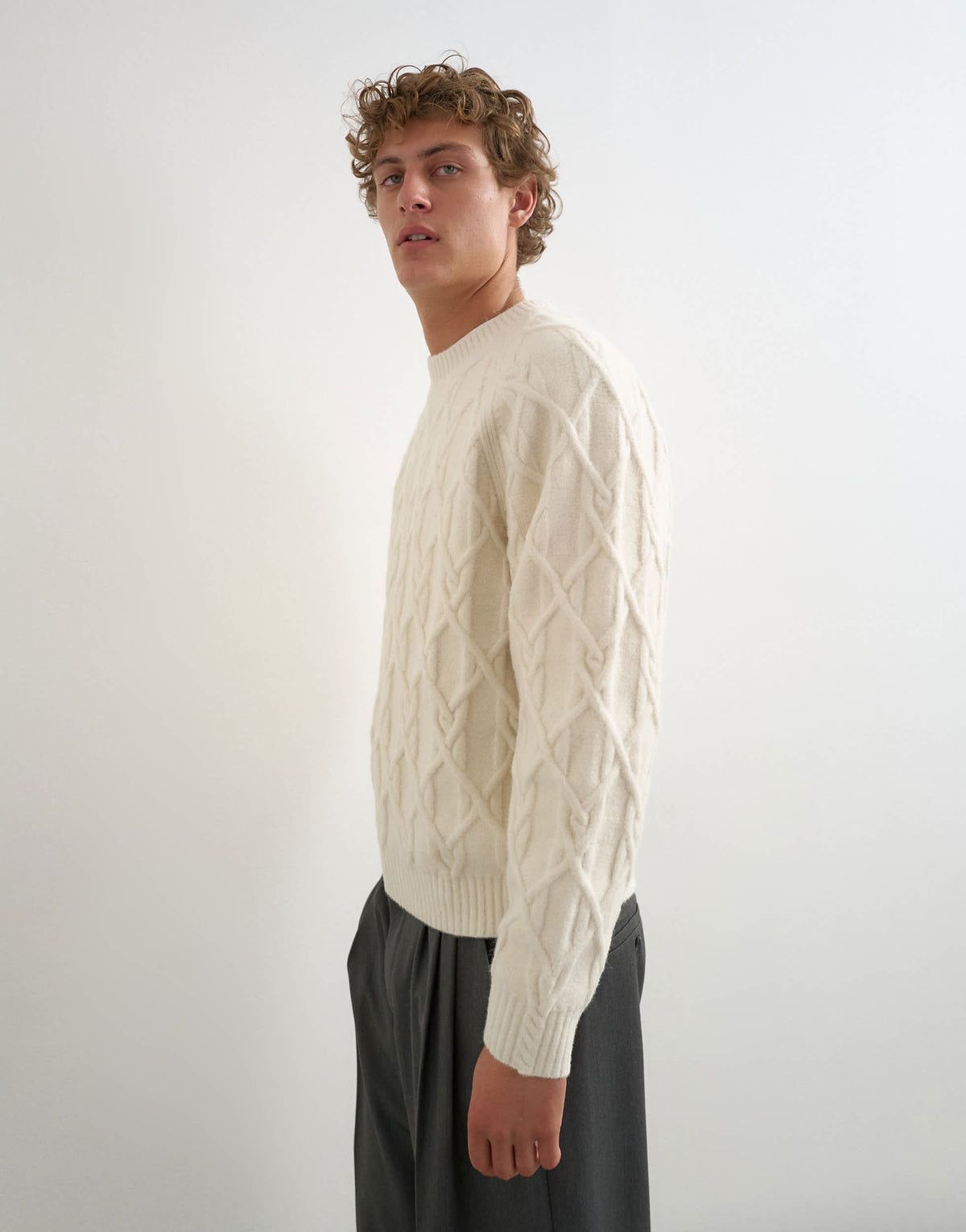Topman relaxed fit knitted cable jumper in ecru