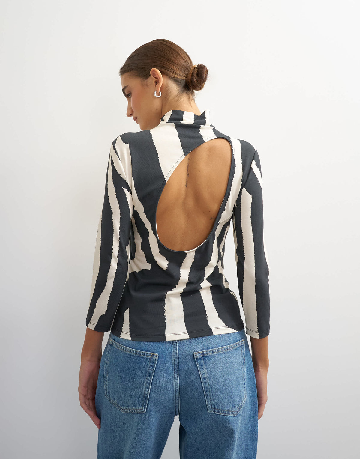 Topshop zebra high neck open back 3/4 sleeve top in black