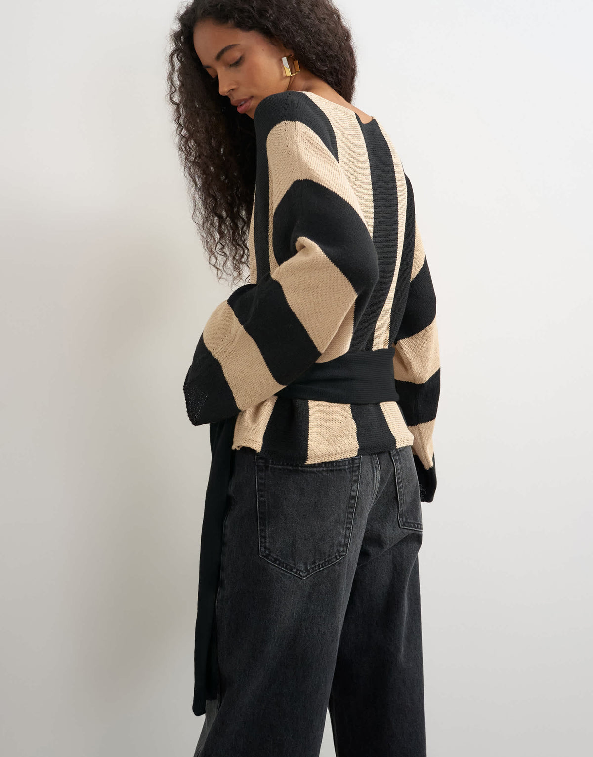 Topshop knited long sleeve tie front jumper in mono stripe