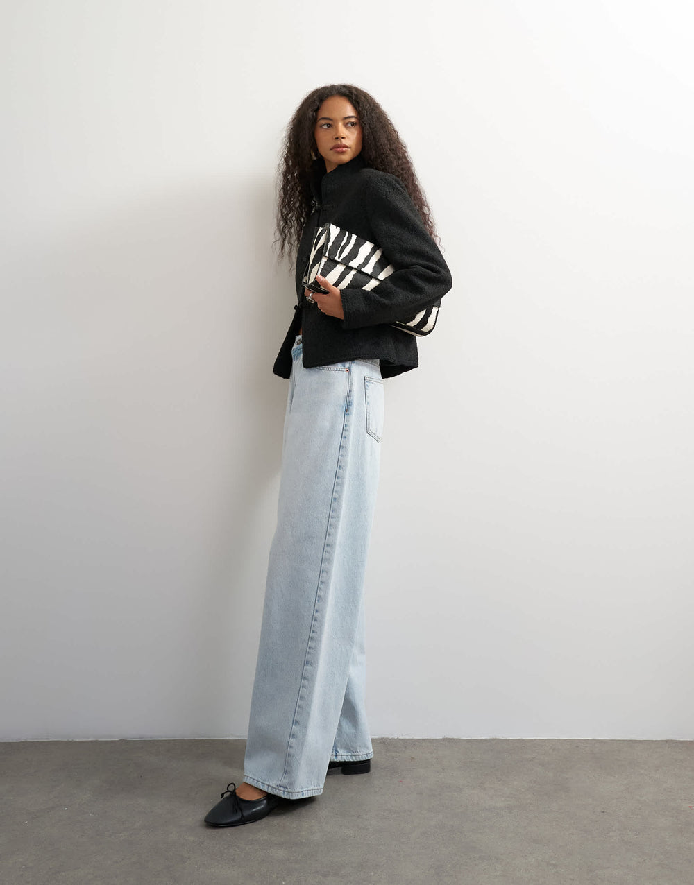 Topshop low rise baggy boyfriend jean in bleach