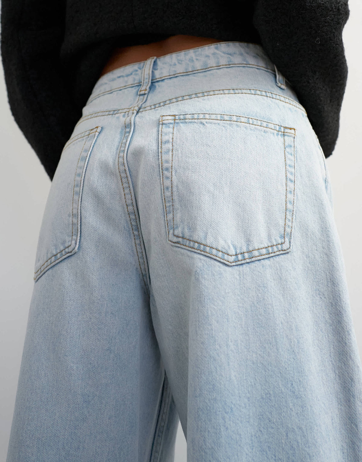 Topshop low rise baggy boyfriend jean in bleach