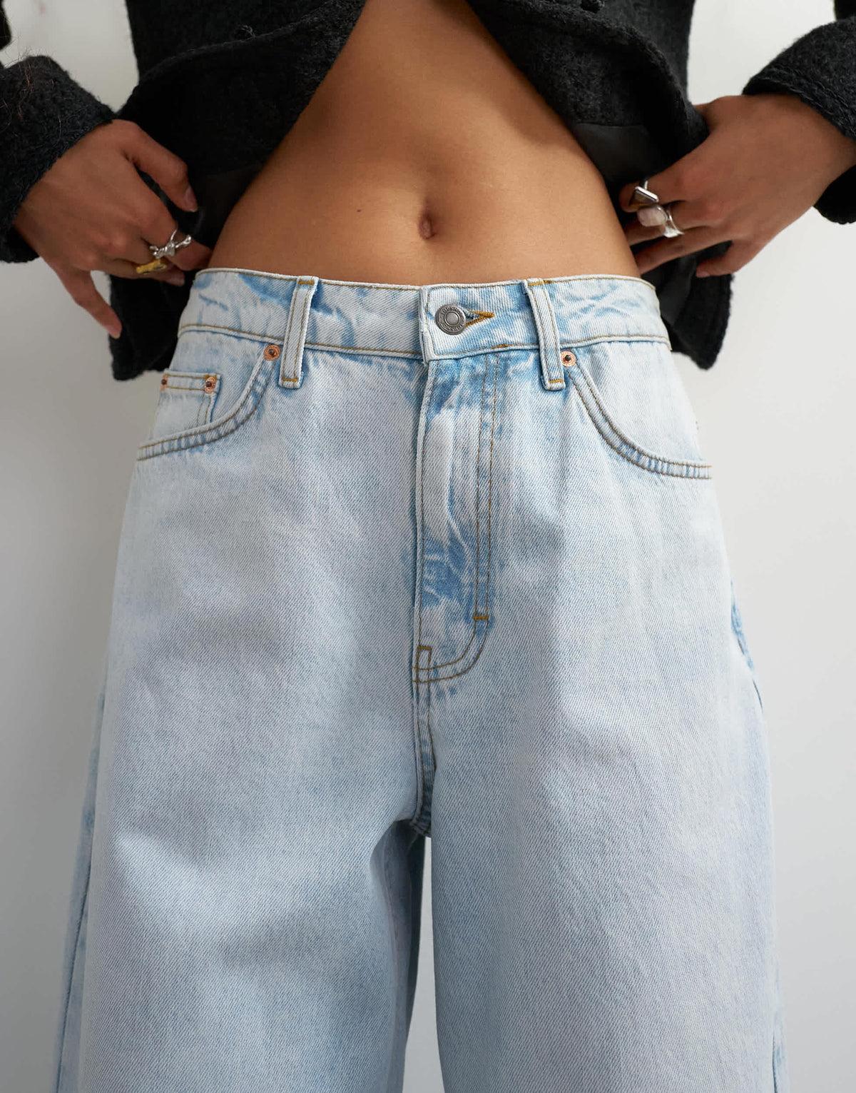 Topshop low rise baggy boyfriend jean in bleach