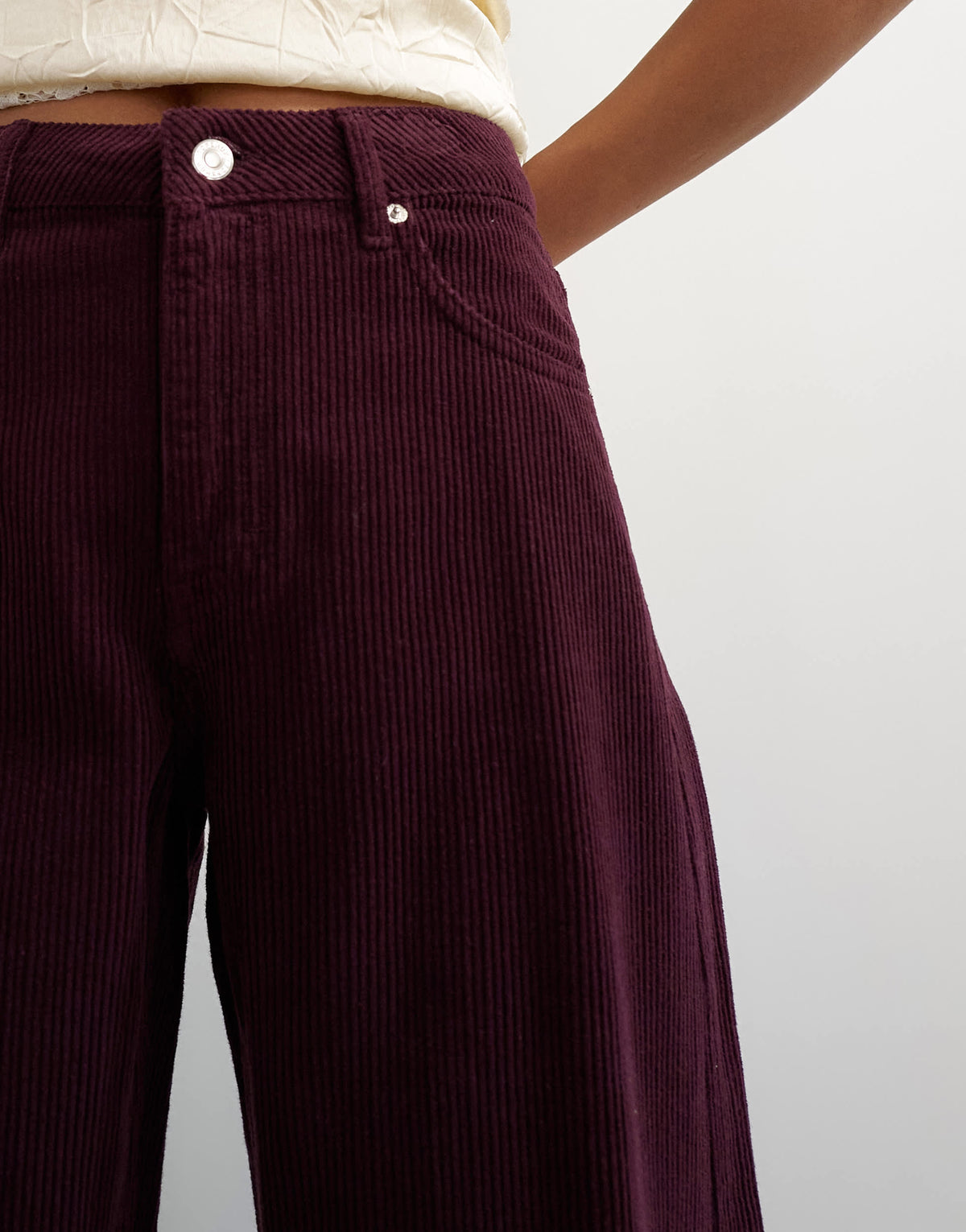 Topshop mid rise cord pull on barrel in aubergine - PURPLE