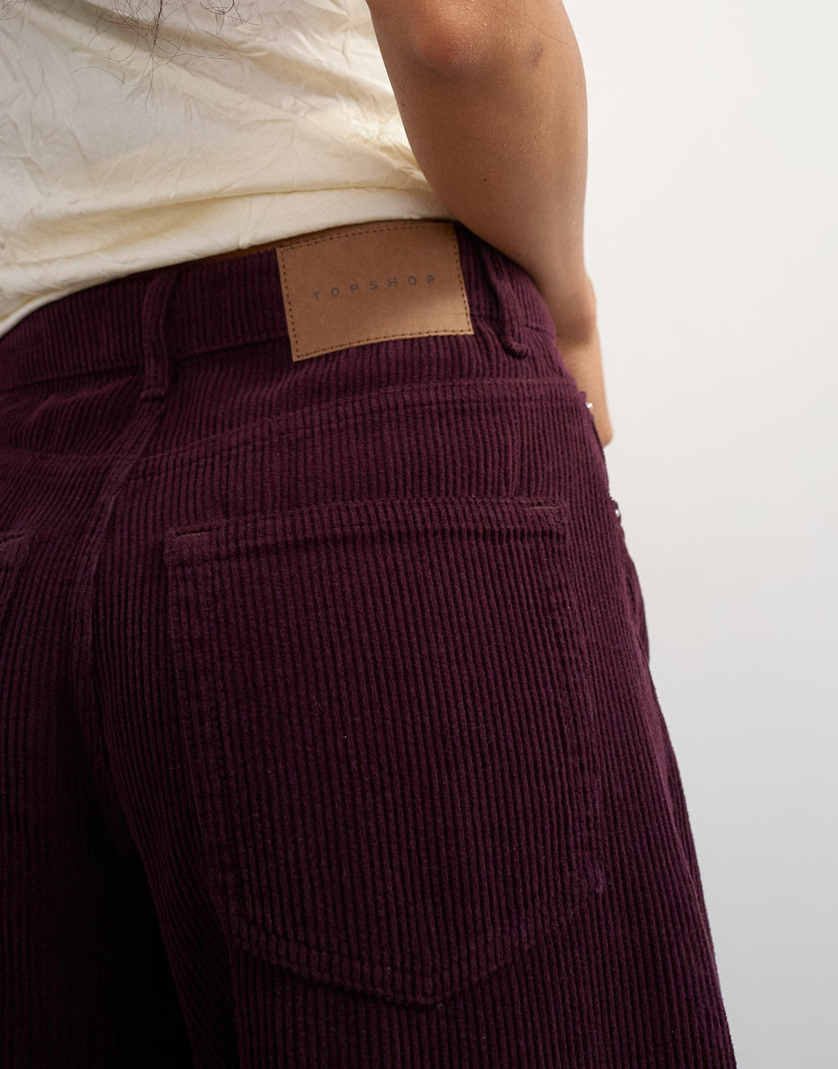 Topshop mid rise cord pull on barrel in aubergine - PURPLE