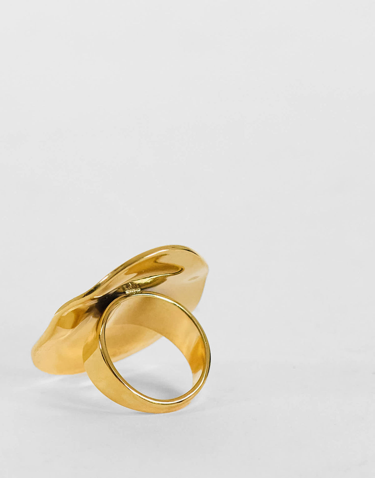 Topshop Romeo waterproof stainless steel disk ring in gold brushed