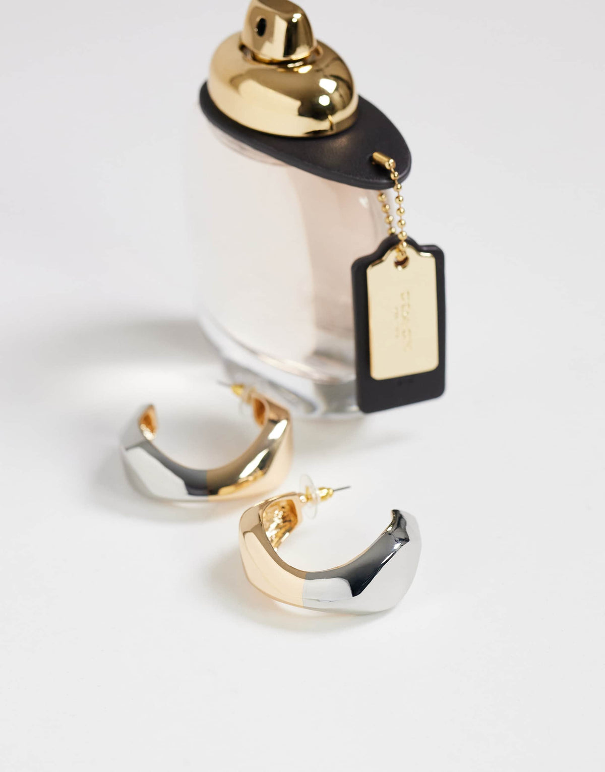 Topshop Foster two tone hoop earring in gold and silver