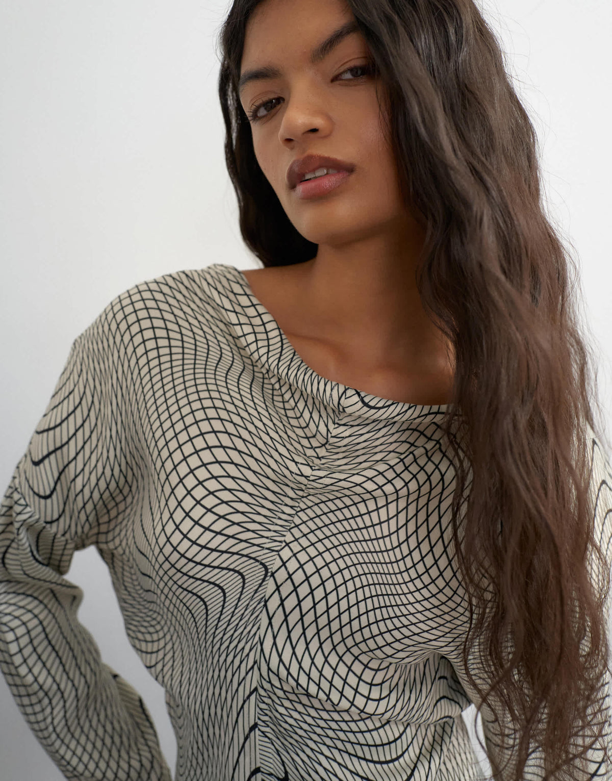 Topshop satin wide collapsed neck blouson maxi dress in mono wavy print