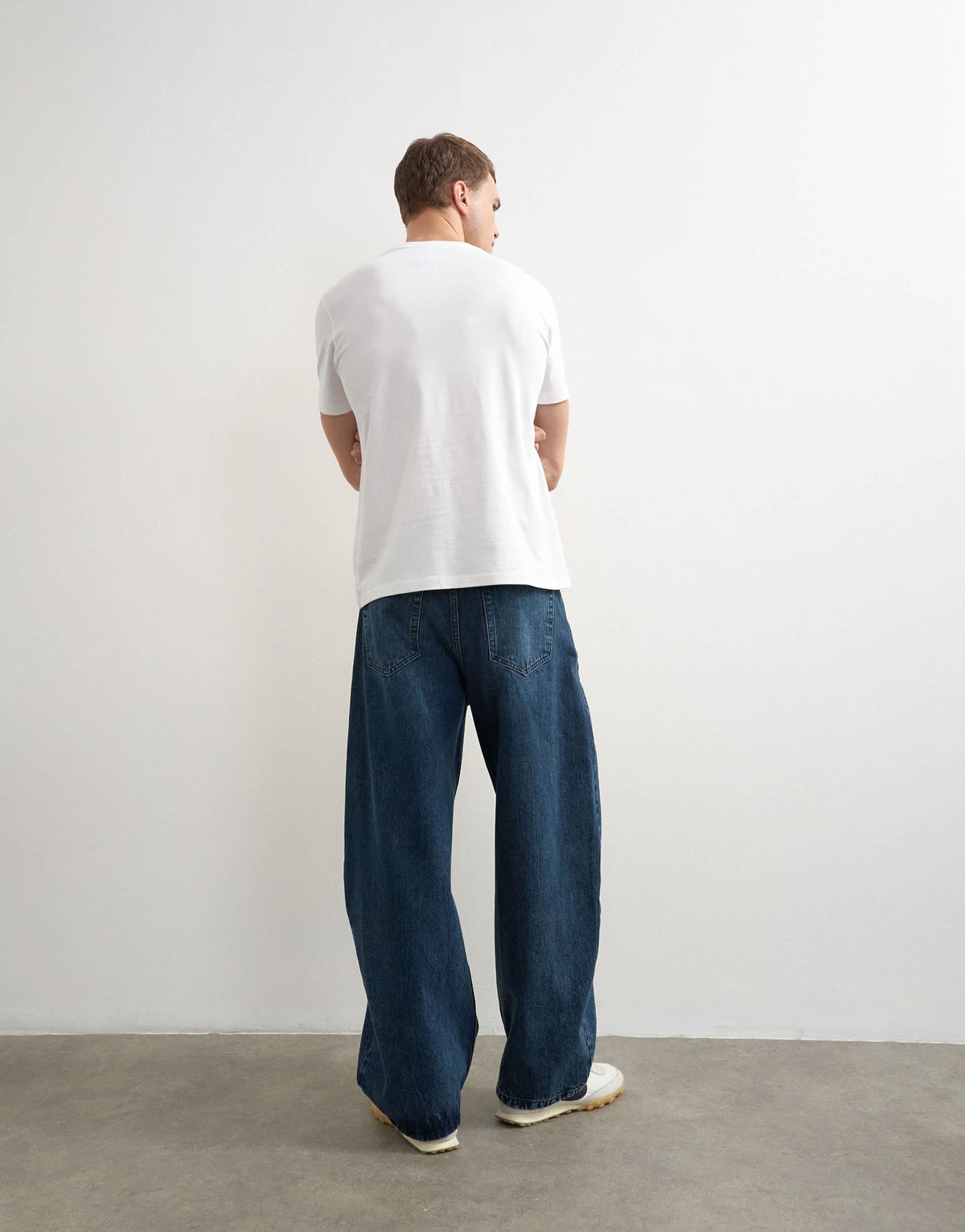 Topman rigid barrel fit jean in ink wash blue