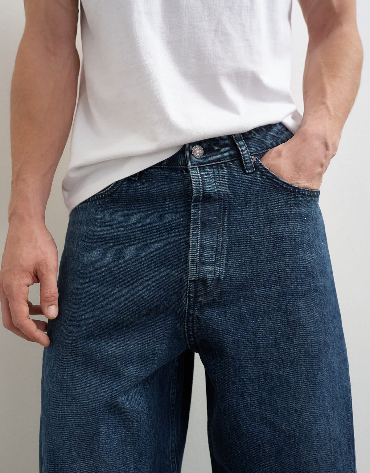 Topman rigid barrel fit jean in ink wash blue