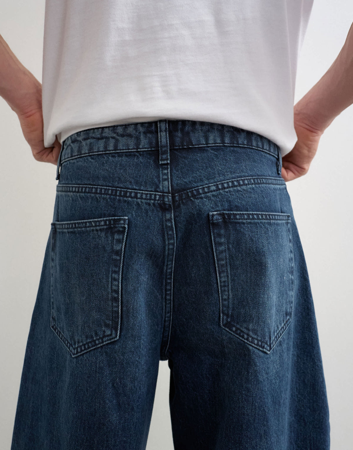 Topman rigid barrel fit jean in ink wash blue