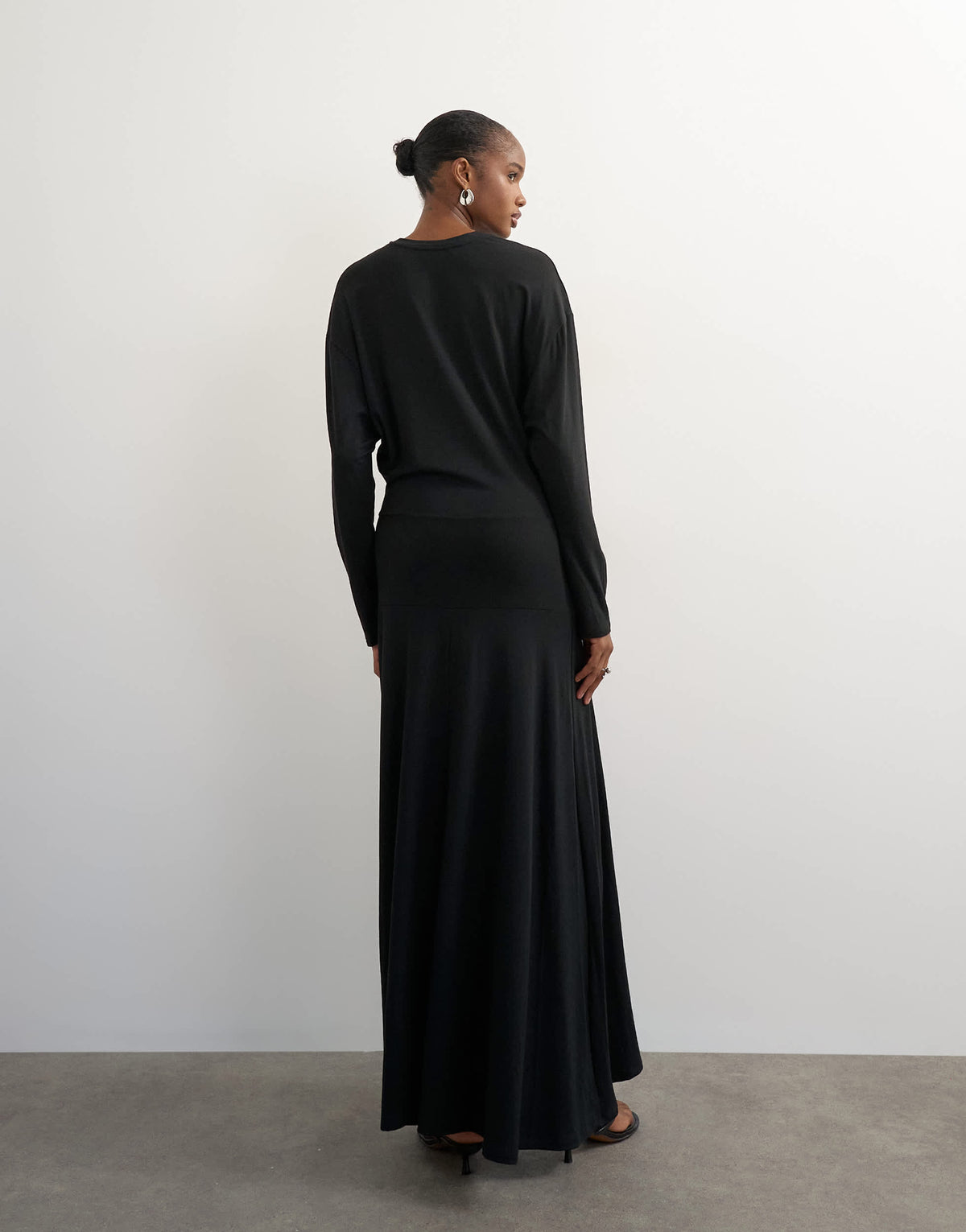 Topshop viscose blend jersey long sleeve dropped waist maxi dress in black