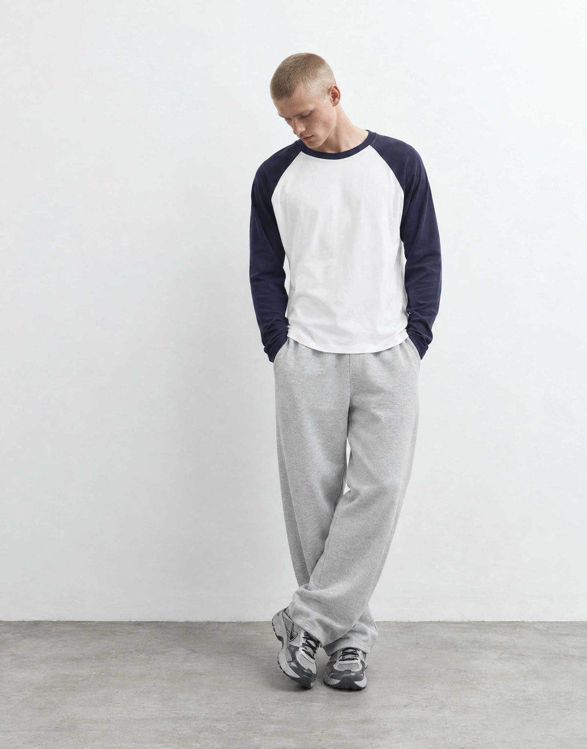 Topman relaxed fit crop long sleeve raglan t-shirt in navy & white