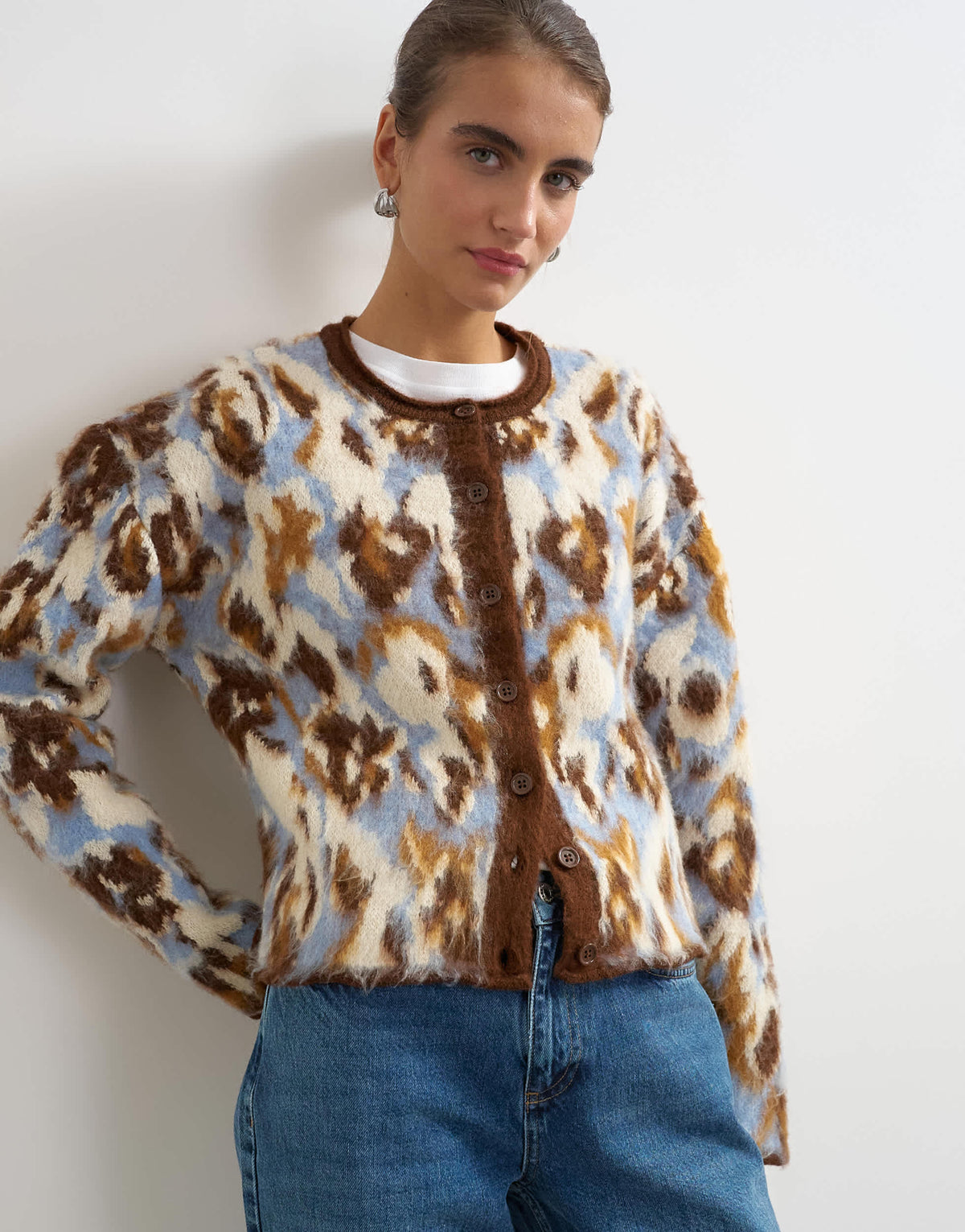 Topshop knitted crew neck cardigan in blue floral