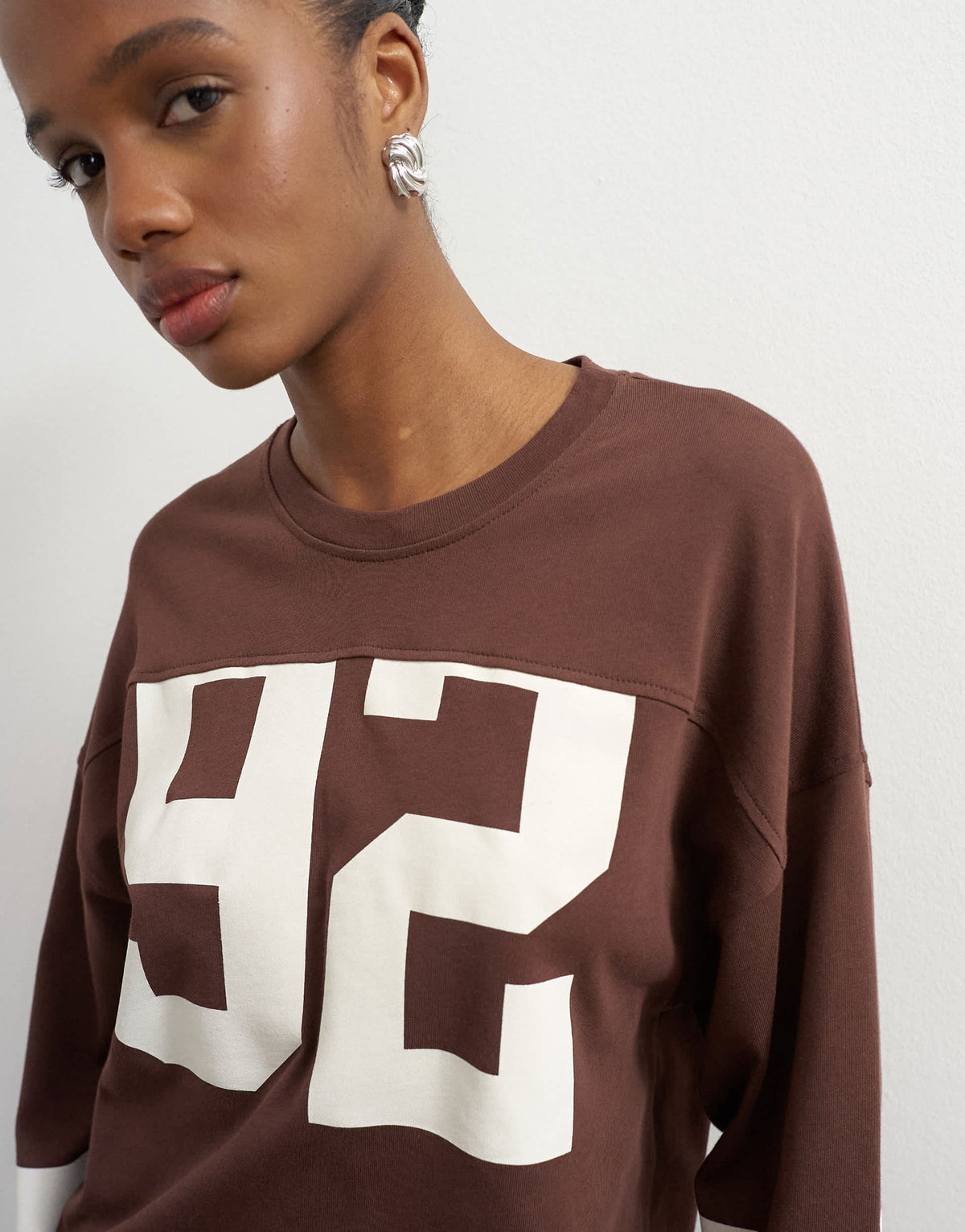Topshop long sleeve skater '92' graphic t-shirt in chocolate